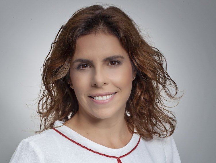 FABIANA SOLANO of Felsberg