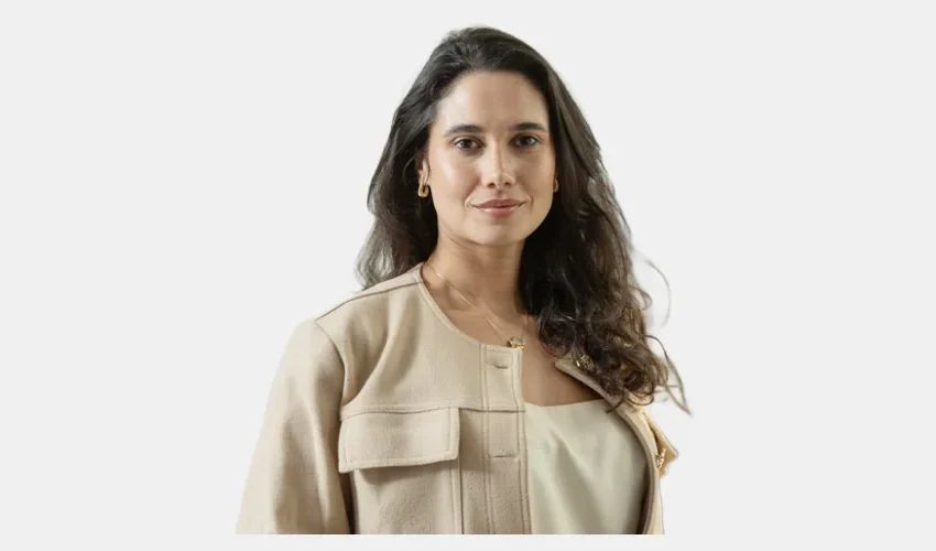 Lefosse promotes Isis Teixeira to partner